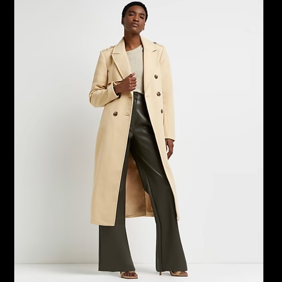 BNWT! River island Cream Coat in M - Picture 1 of 8